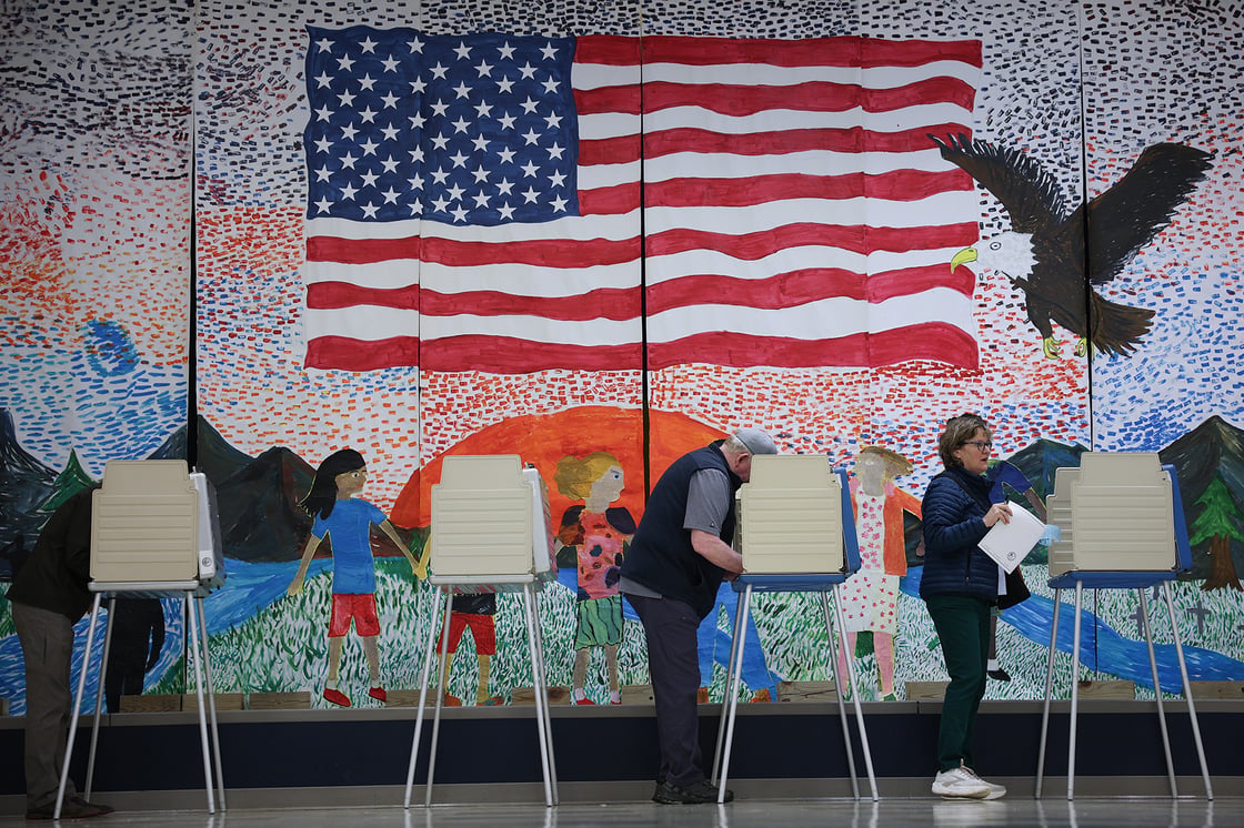 Virginia voters cast their ballots at an elementary school in Midlothian, Virginia, on November 4, 2025. (Getty/Win McNamee)